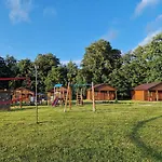 Ranczo Wodnica - Letniskowe, Na Wylacznosc Ustka