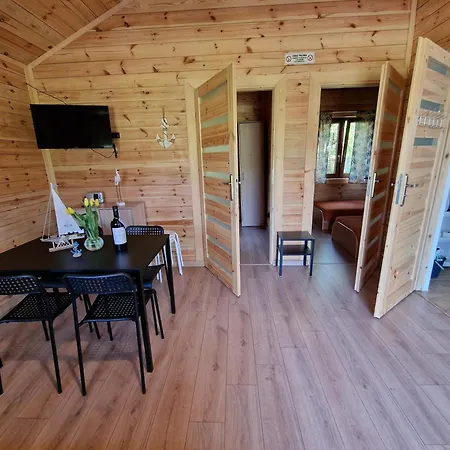 Ranczo Wodnica - Letniskowe, Na Wylacznosc Ustka