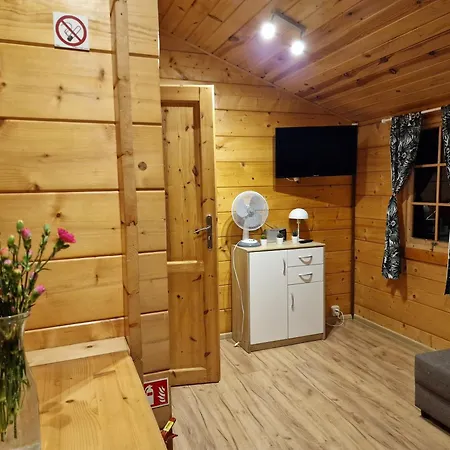 Ranczo Wodnica - Letniskowe, Na Wylacznosc *