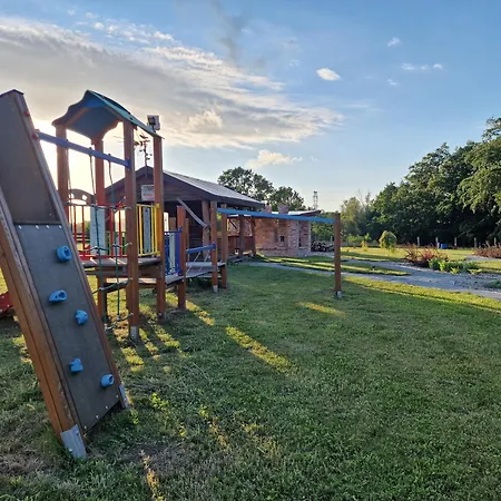 Holiday home Ranczo Wodnica - Letniskowe, Na Wylacznosc