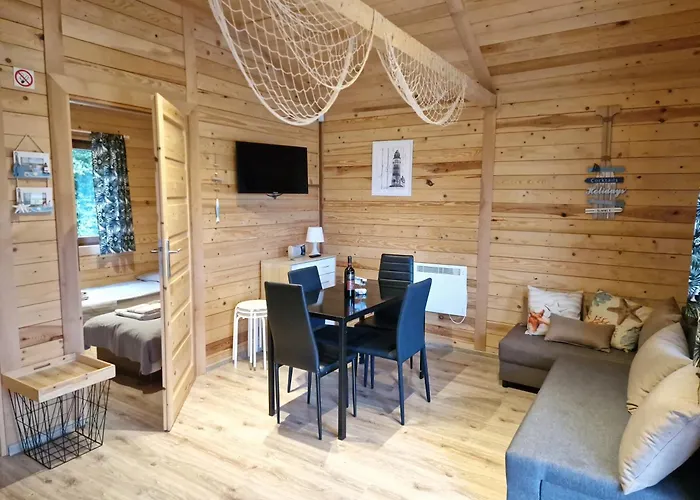 Ranczo Wodnica - Letniskowe, Na Wylacznosc Ustka